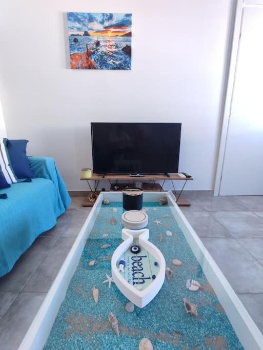 Sunrise Apartments - Aegean Blue Kalymnos Town Bagian luar foto