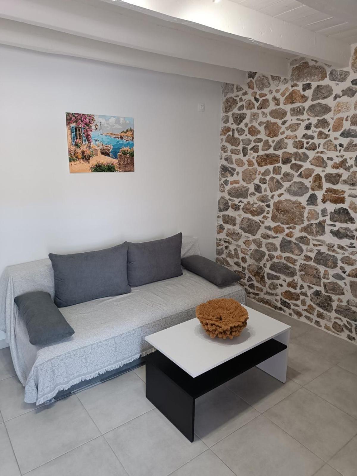 Sunrise Apartments - Aegean Blue Kalymnos Town Bagian luar foto